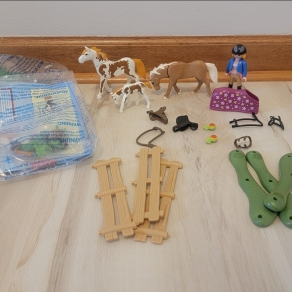 Playmobil Other - Playmobil Country Horse Paddock #5227